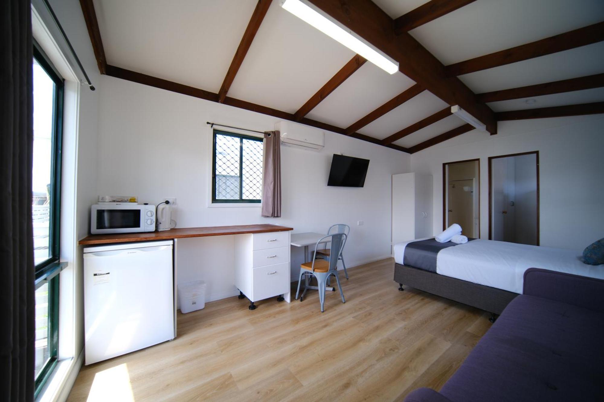 Golf Place&Lakeside Inns Primbee Exterior foto