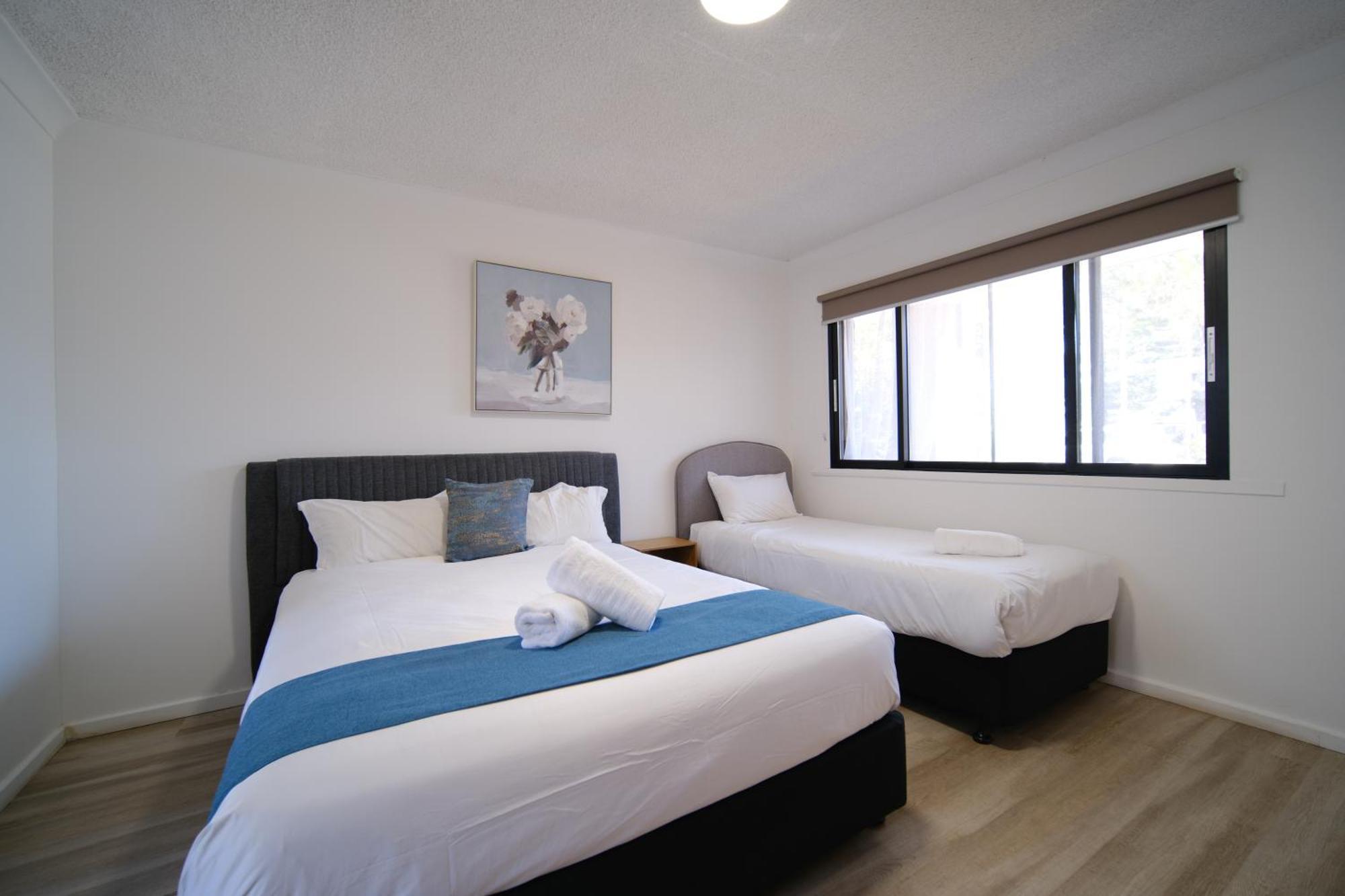 Golf Place&Lakeside Inns Primbee Exterior foto